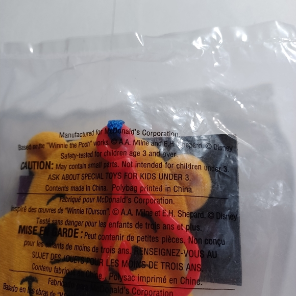 Winnie The Pooh McDonald's Happy Meal Toy No. 1 -Pooh Message Pad -2001 - Picture 4 of 7